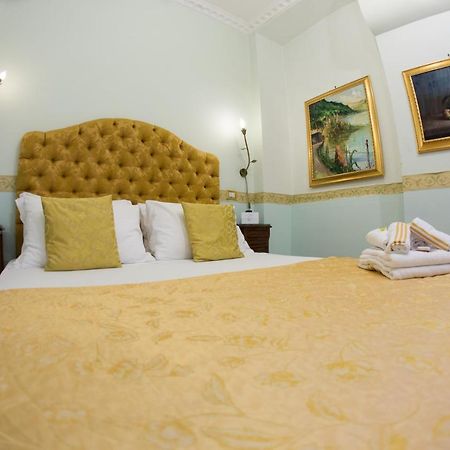 B&B Art Suite Santa Brigida Naples Exterior photo
