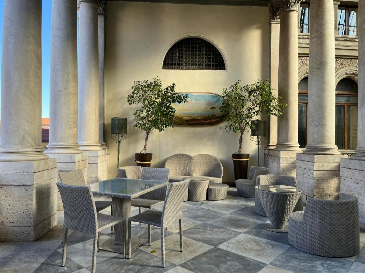 B&B Art Suite Santa Brigida Naples Exterior photo